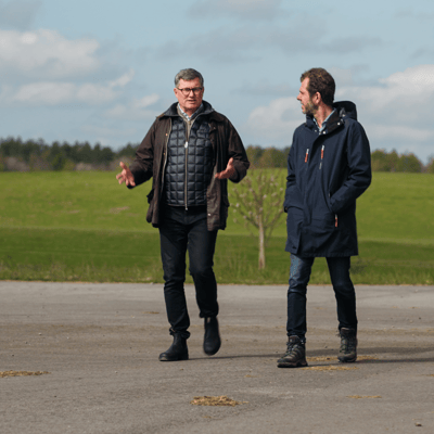 from left, Magnus Kagevik (Lantmännen) och Fredrik Spendrup (Spendrups Bryggeri)